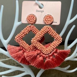 Salmon beaded tassel dangle earring pr